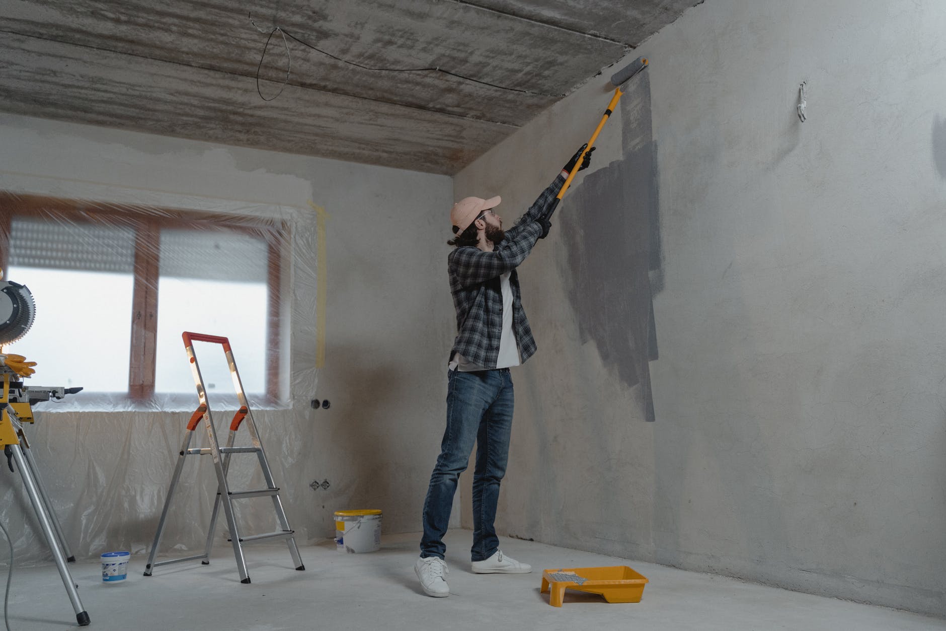 artisan professionnel pour peindre l’intérieur de votre bâtiment